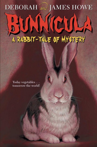 Bunnicula : a rabbit tale of mystery / by Deborah and James Howe ; illustrated by Alan Daniel.